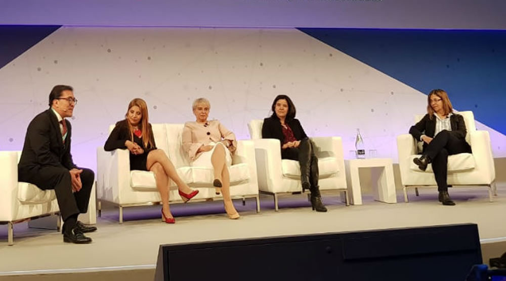 Ministra TIC Sylvia Constan Rengifo se destaca en Congreso Mundial de Mviles 2019