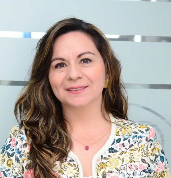 Sandra Milena Urrutia comisionada de CRC designada por Presidencia